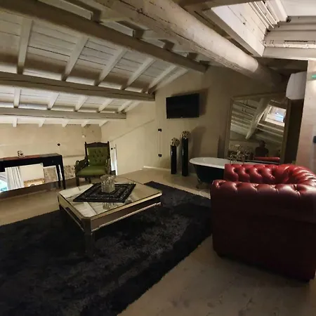 Garbo Holidays Apartment *